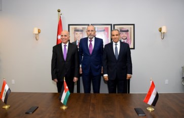 جانب من الاجتماع  جانب من الاجتماع