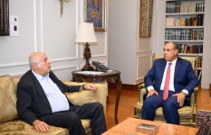 وزير الخارجية يستقبل أمين سر اللجنة المركزية لحركة فتح الفلسطينية