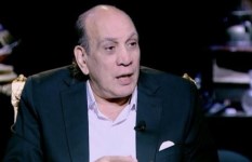 الفنان منير مكرم