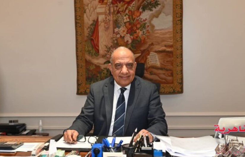 الدكتور محمود عصمت وزير الكهرباء والطاقة المتجددة الدكتور محمود عصمت وزير الكهرباء والطاقة المتجددة