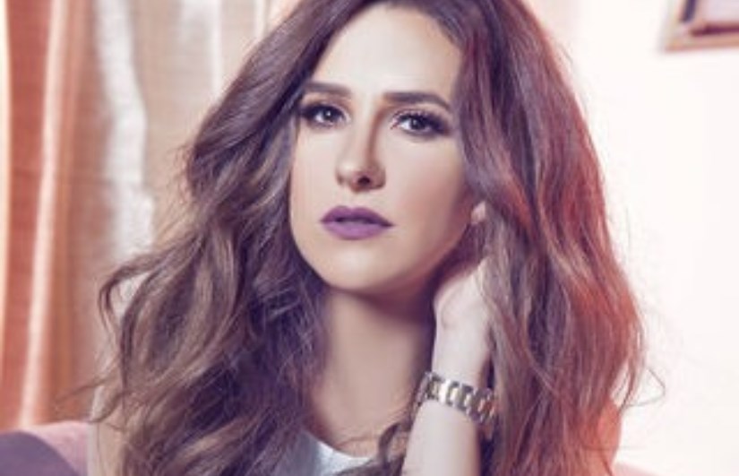 الفنانة شيري عادل الفنانة شيري عادل