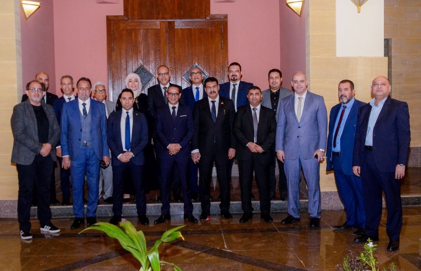 النائب ياسر الحفناوي يلتقي وزير العمل المصرى والقنصل العام في جدة