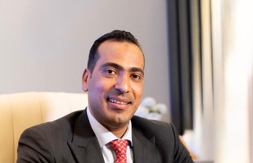 النائب محمود حسين 