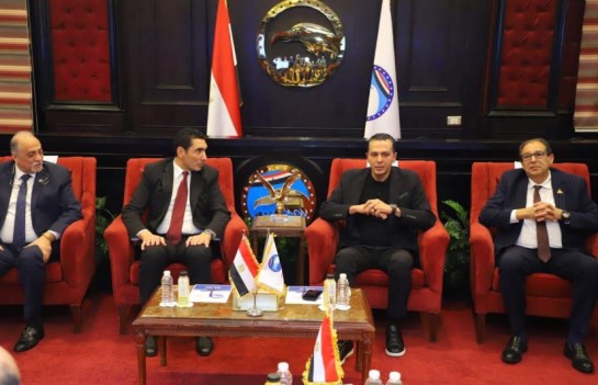 النائب أحمد عبد الجواد ووزير الشباب والرياضة 